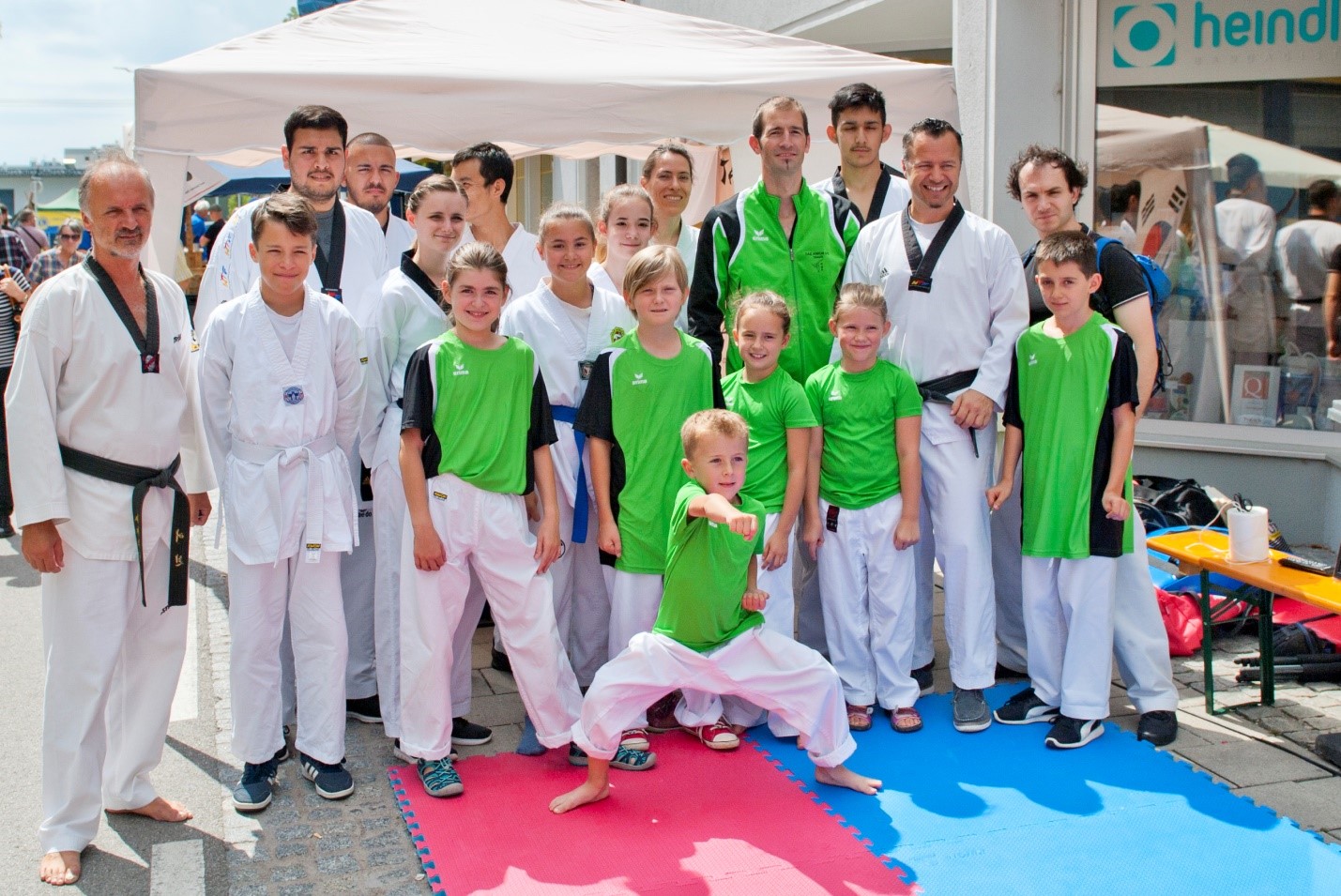 Showteam Askö Taekwondo Traun Showteam Askö Taekwondo Traun